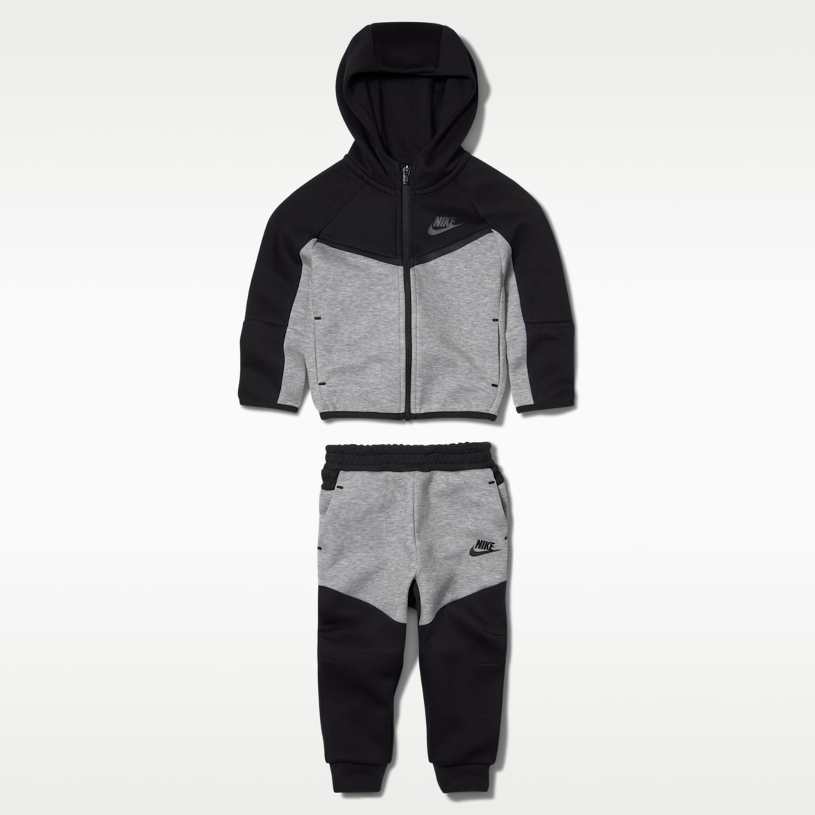 NIKE Tech Fleece ジャージ上下セット ブラック Black Sets. Nike.com